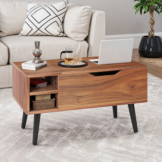 Table basse relevable 80 cm décor chêne rustique dans un salon